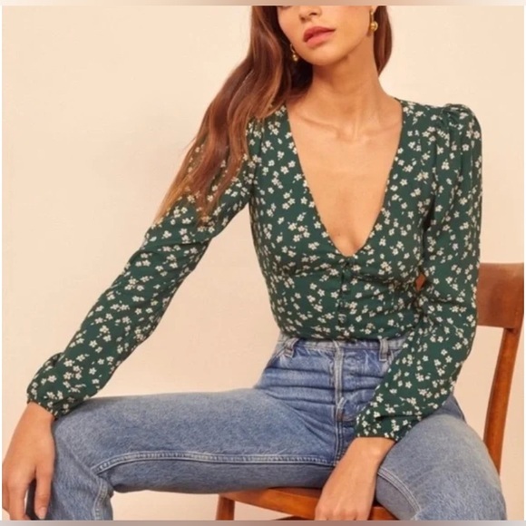 Reformation Tops - Like new Reformation Annette ditsy floral green/white size Large boho romantic